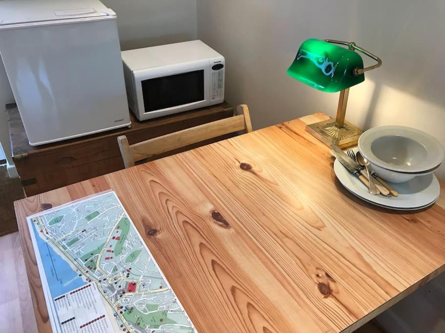 Apartment With Own Entrance & Terrace On West Hill Hastings Eksteriør billede
